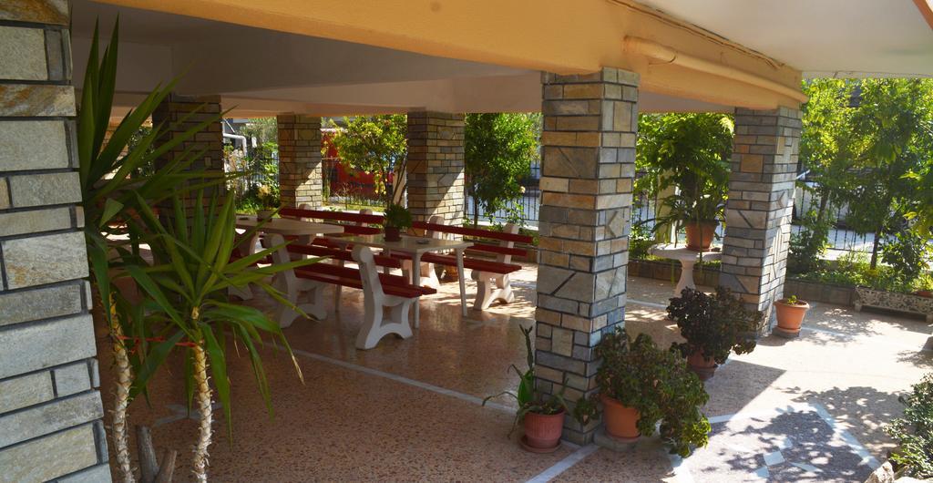Apartments Dimitra Paralia Dionysiou Exteriér fotografie