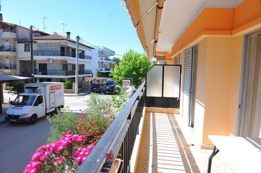 Apartments Dimitra Paralia Dionysiou Exteriér fotografie