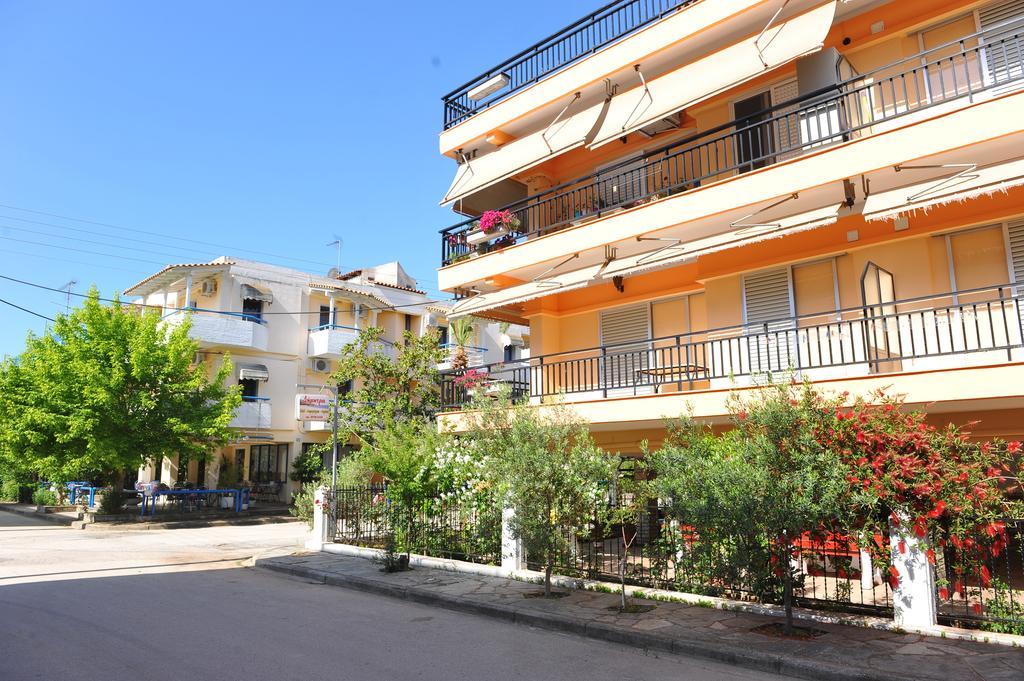 Apartments Dimitra Paralia Dionysiou Exteriér fotografie